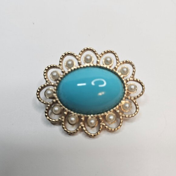 Sarah Coventry Gold Tone Faux Turquoise Pearl Brooch Oval Shape Pin - Picture 3 of 9